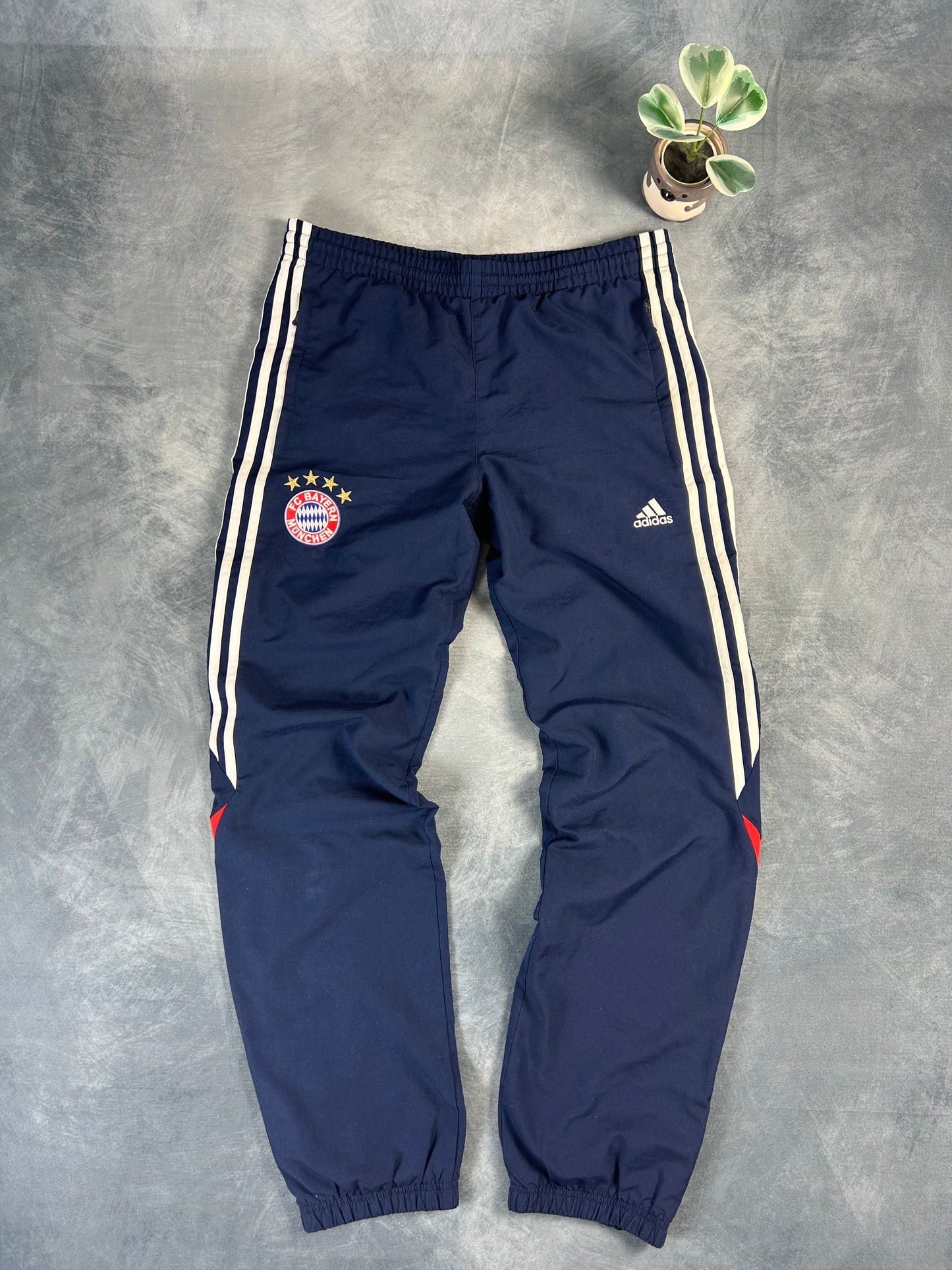 Retro Bayern München Tracksuit 2009-2011 (Size S)