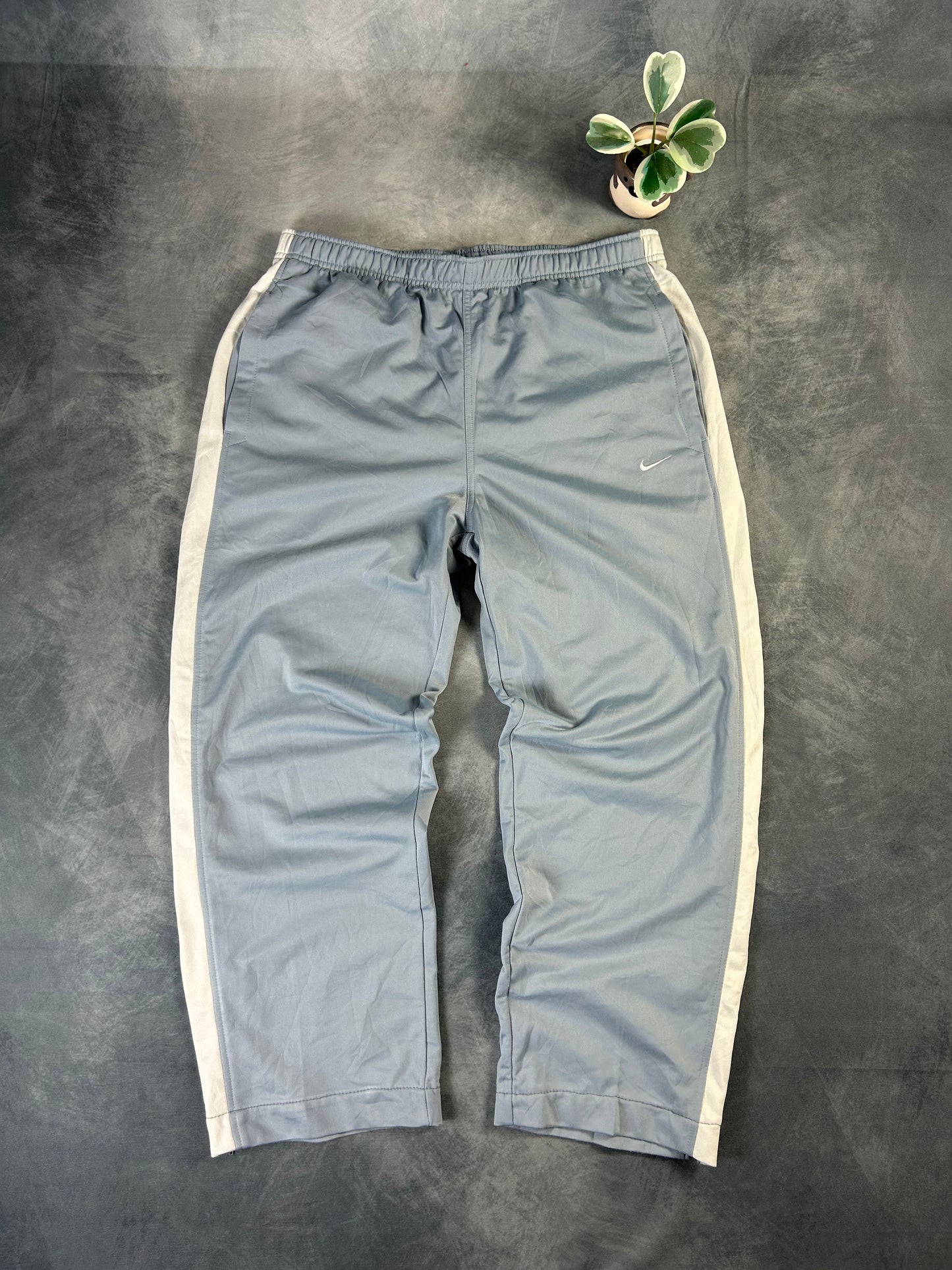 Vintage babyblaue Nike Jogger (Size XL)