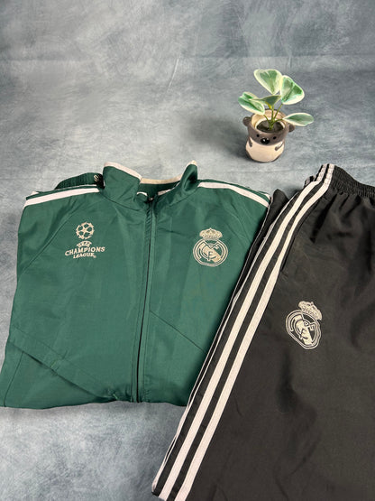 Retro Real Madrid Tracksuit 2012 (XL)