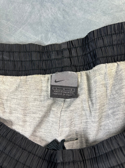 Vintage Nike Trackpants (Size L)