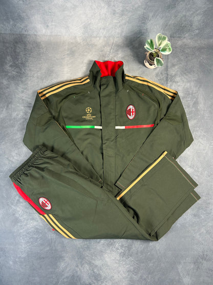 Retro AC Mailand Tracksuit Champions League Edition 2011-2012 (Size M)