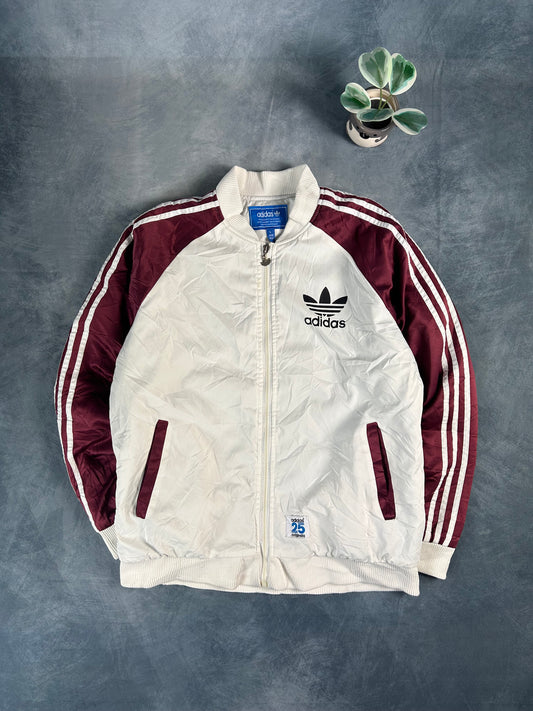 Vintage Adidas Originals Jacke aus China (Size L)