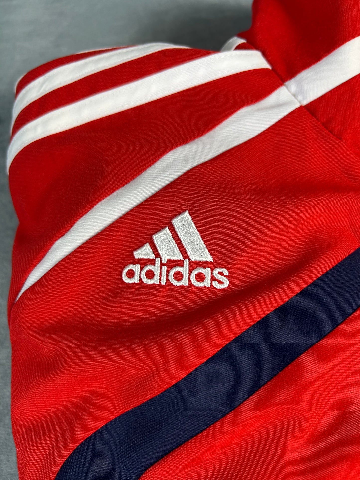 Retro Bayern München Tracksuit 2009-2011 (Size S)