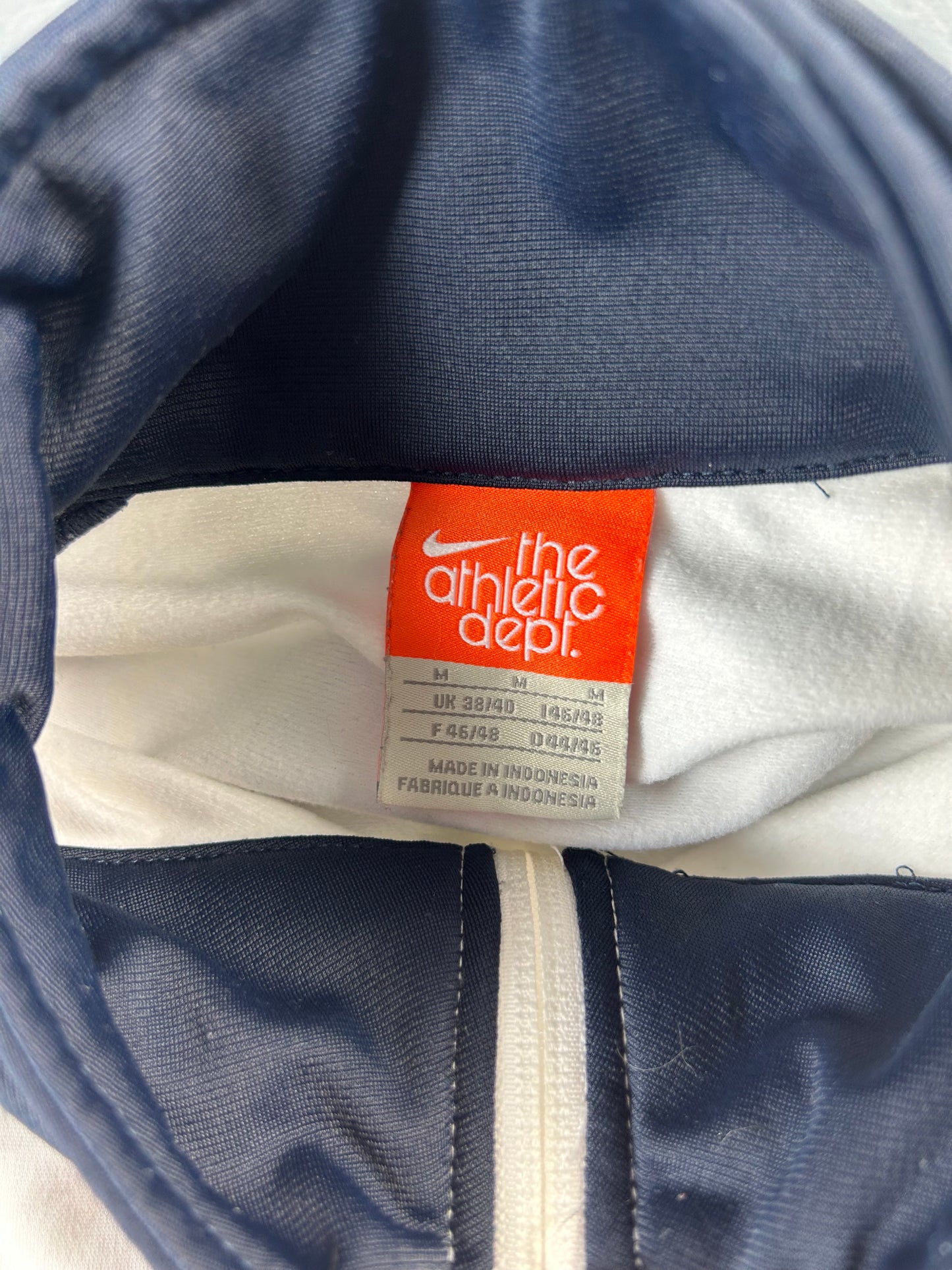 Vintage Nike Trackjacket (Size M)