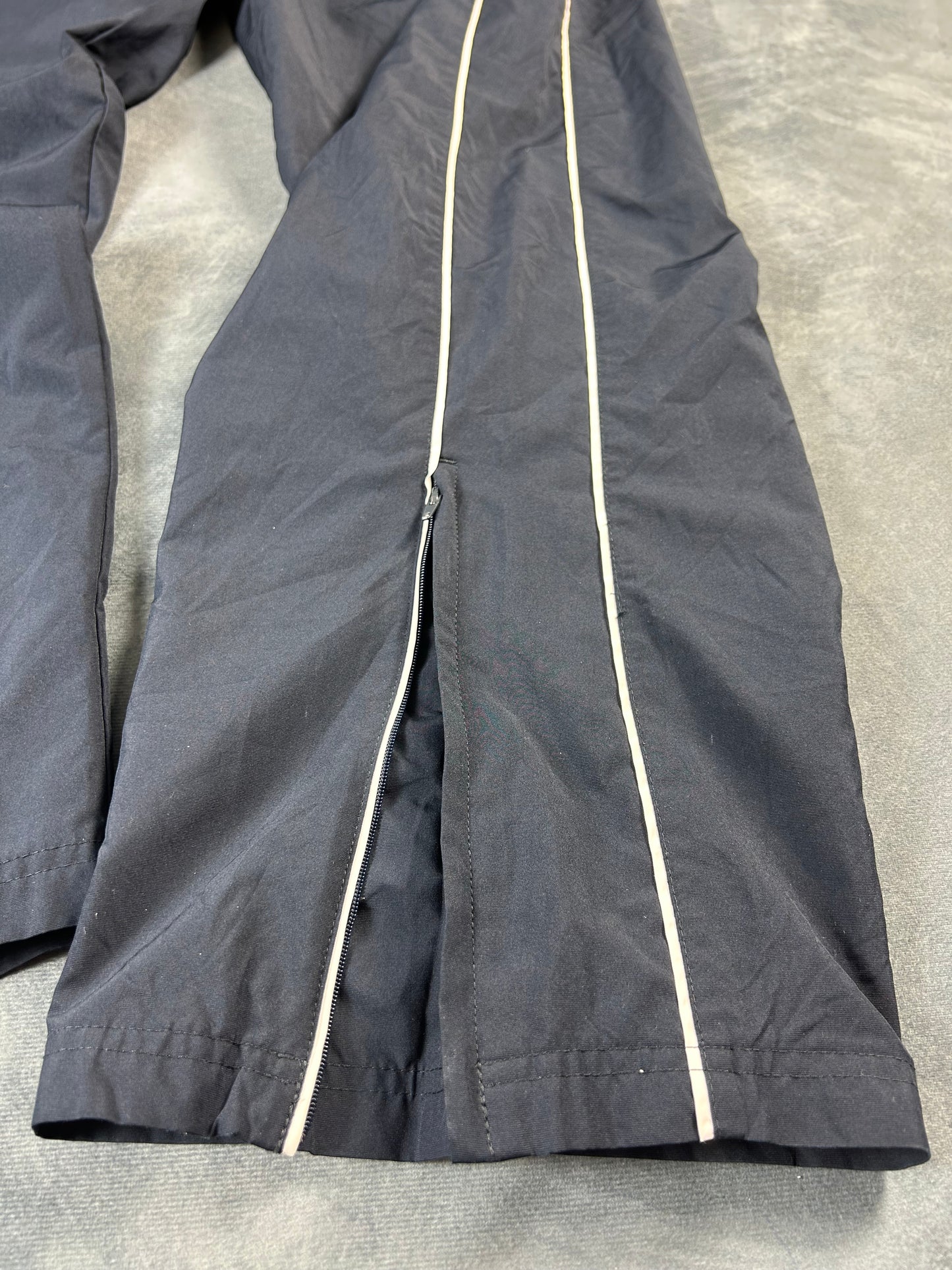 Vintage Nike Trackpants (Size XL)