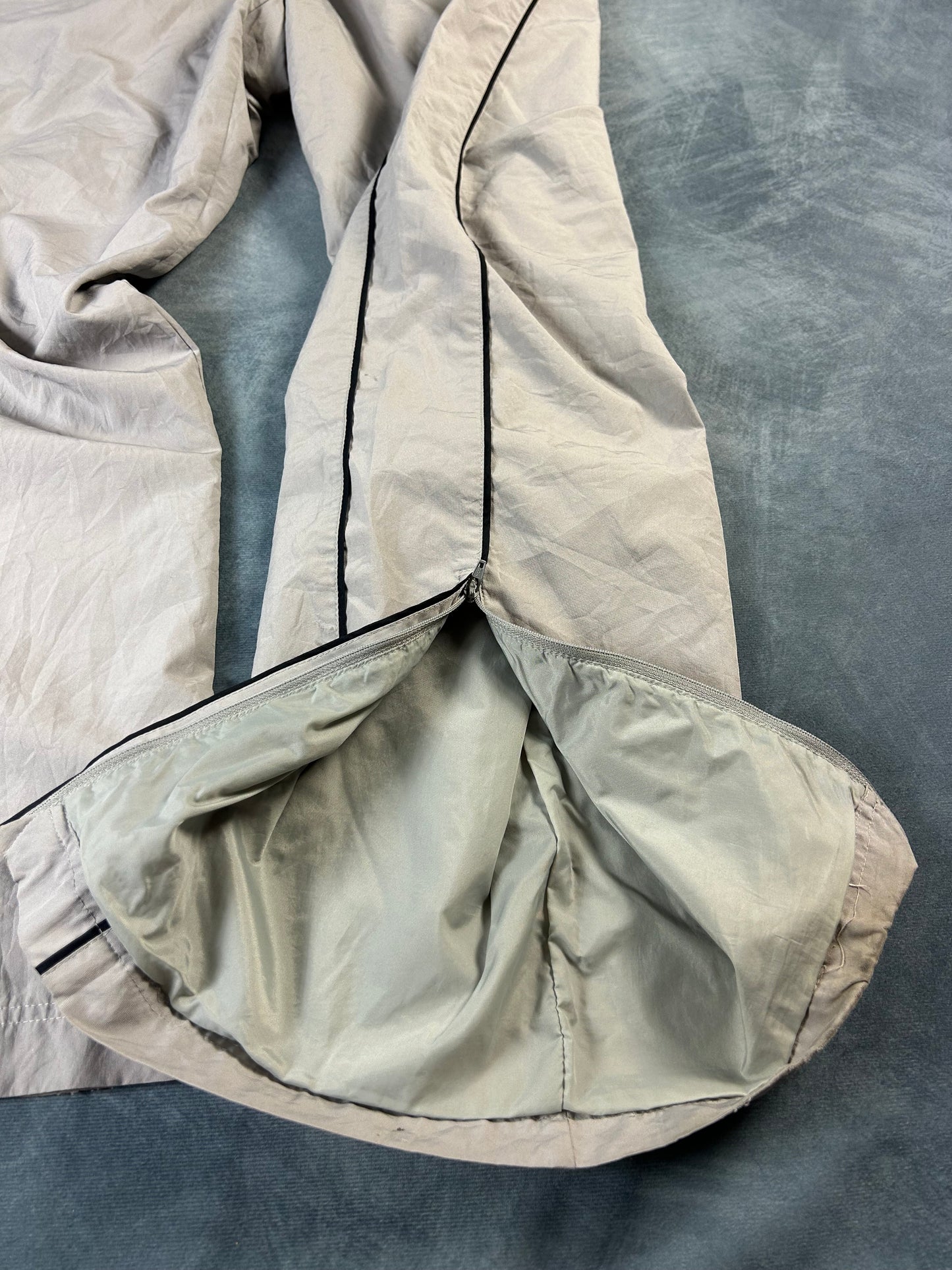 Vintage Nike Trackpants (Size L)