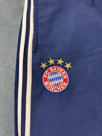 Retro Bayern München Tracksuit 2009-2011 (Size S)